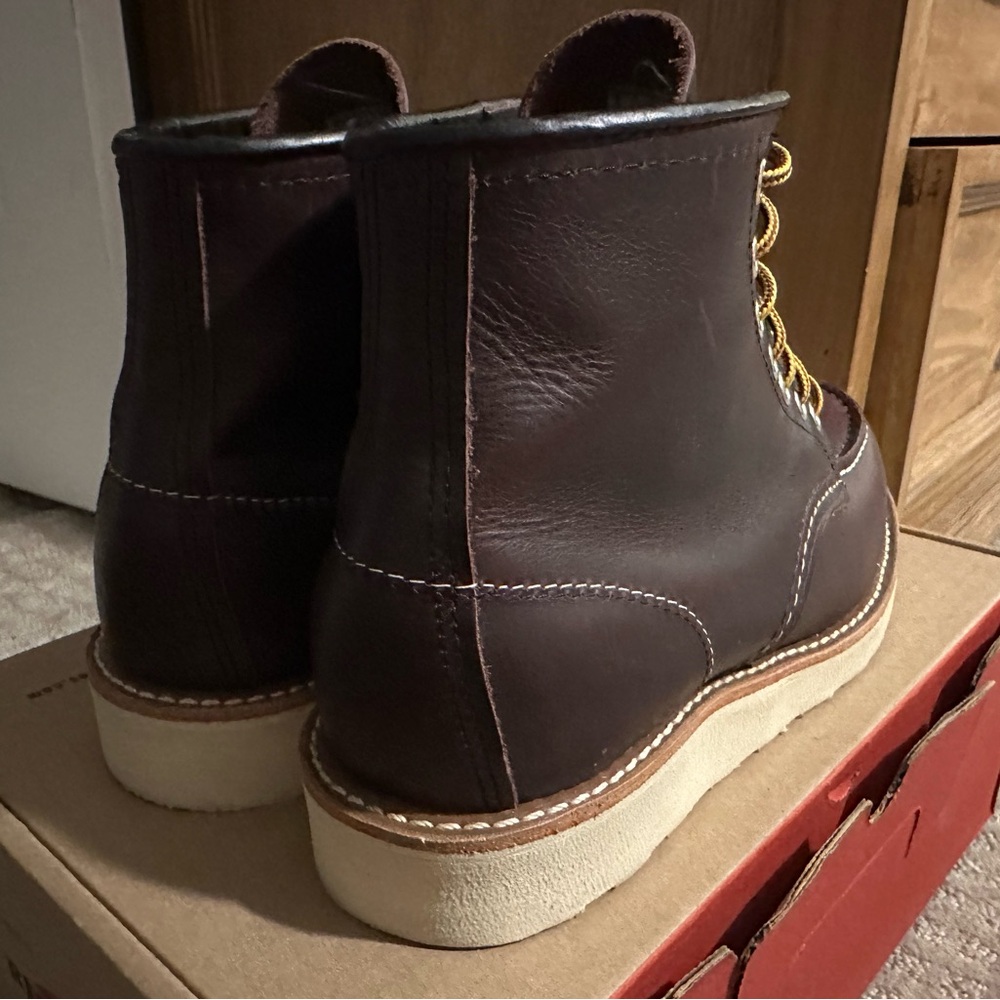 Men’s Red Wing Classic Moc Toe 8847 Boots Black Cherry Leather Size 7 worn once! - Picture 6 of 16
